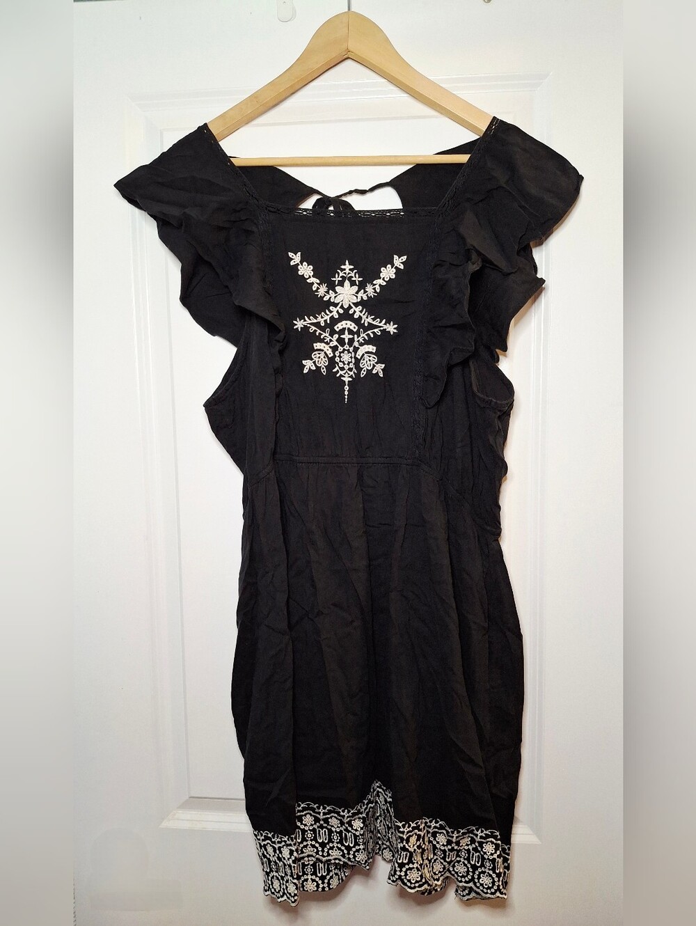 Old Navy Flutter Sleeve Ruffle Dress (XL)